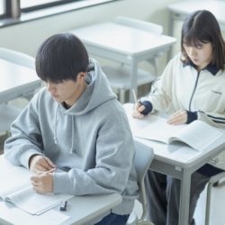 無料公開講座・公務員模擬試験
