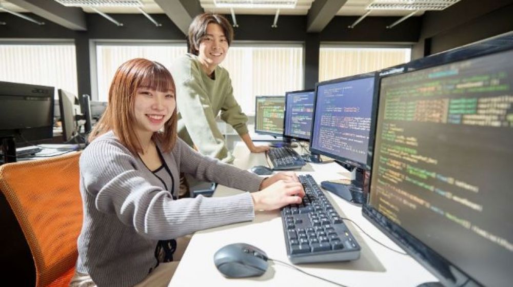 上越公務員・情報ビジネス専門学校